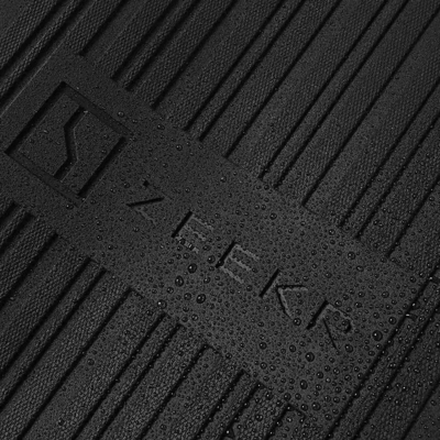 Luxury TPE Floor Mats for Geely ZEEKR 001 Положение на полу Подлинный кожаный материал
