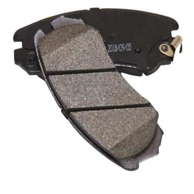 Geely EC8/Emgrand Передние тормозные колодки Керамические автозапчасти OEM NO BY694HYB230918 Керамические